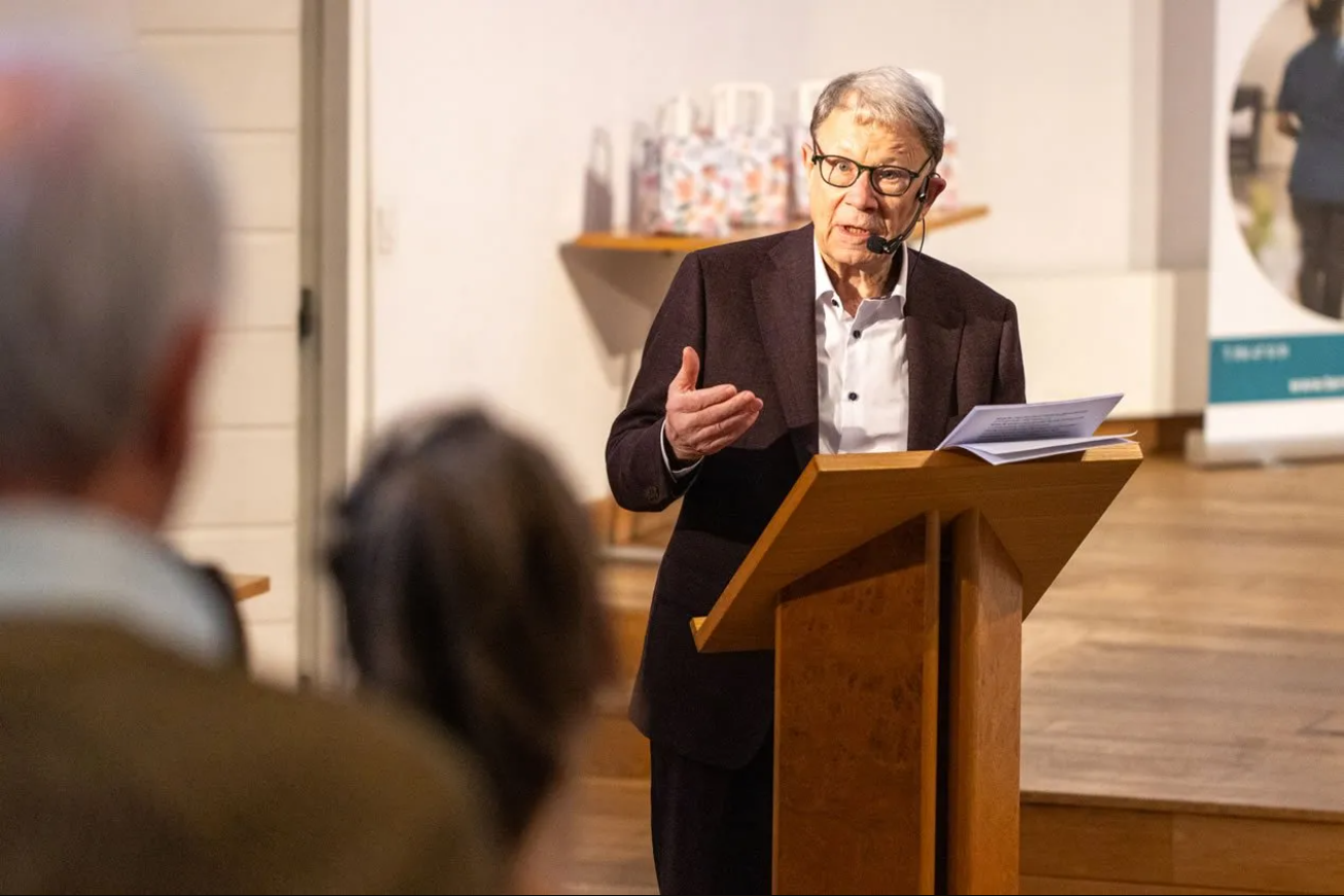 "Zie de mens", viering van Manu Keirse