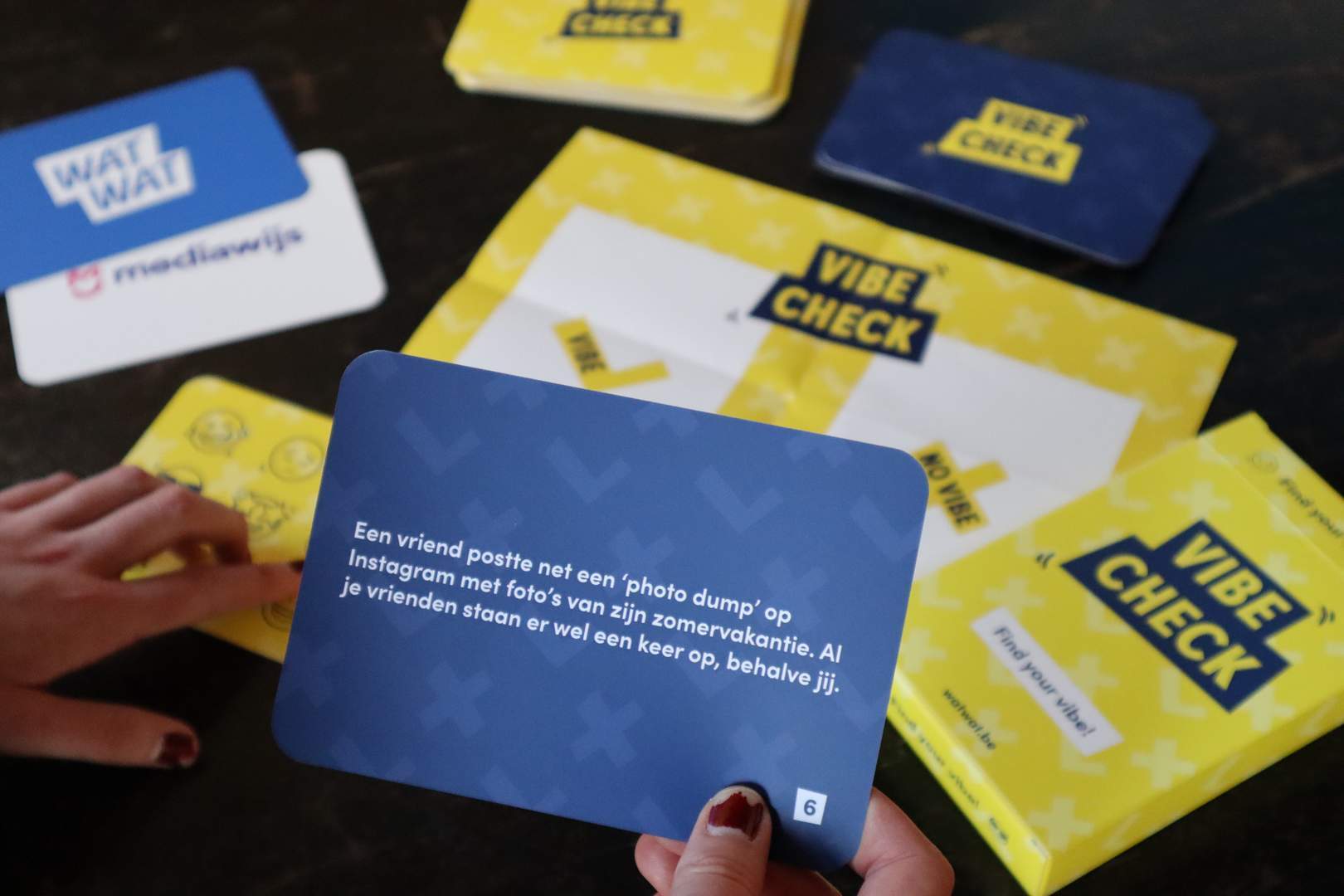 Vibe Check kaartspel voorbeeld