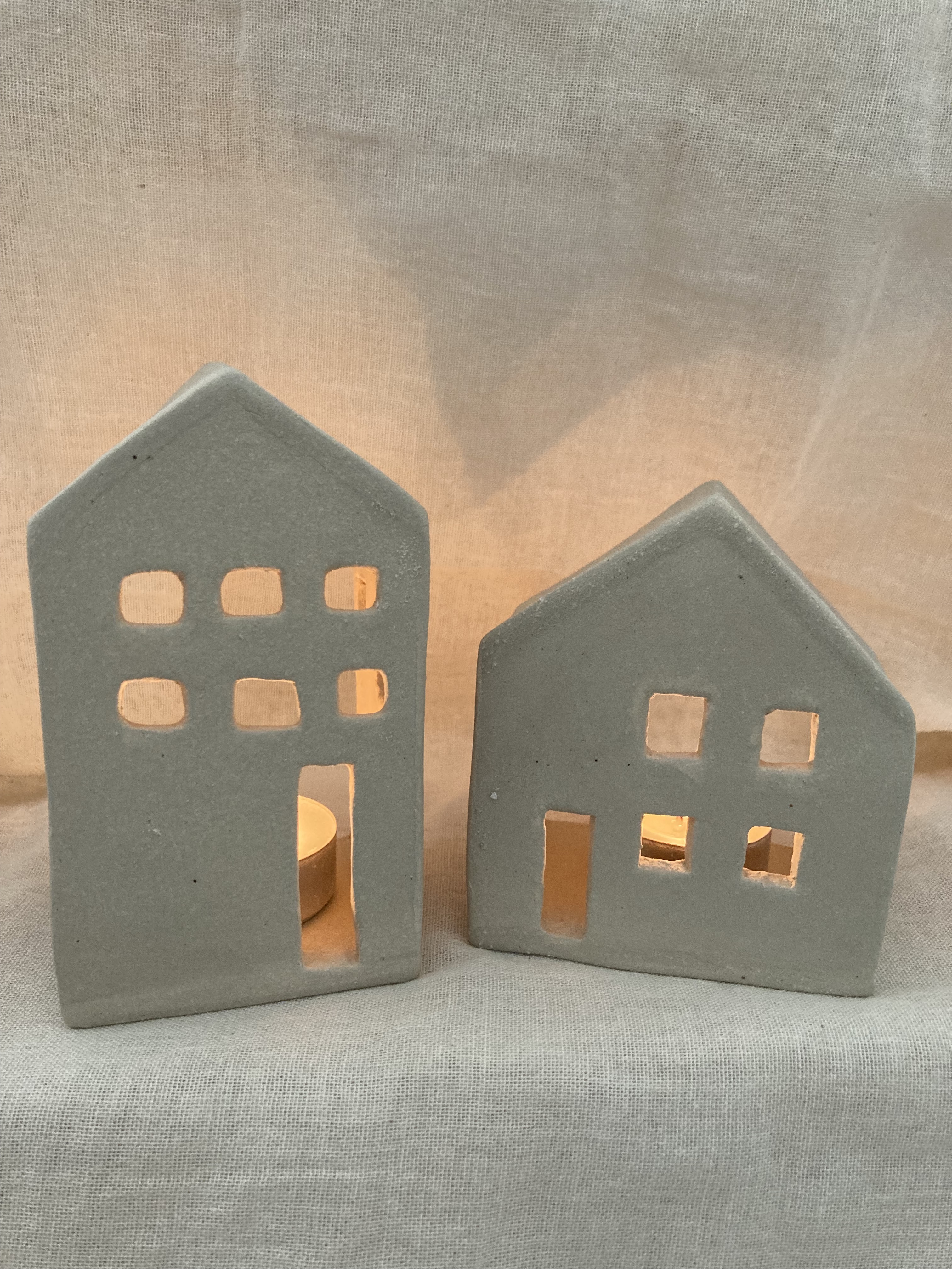 Kersthuisjes in keramiek - ouder-kind workshop - zaterdag 2026-11-14
