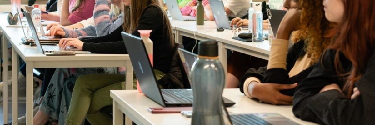 Digiwijzer in de praktijk: opleiding Sociaal Werk Howest