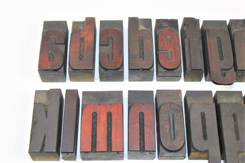 thumbnails bij product alphabet in old letterpress blocks