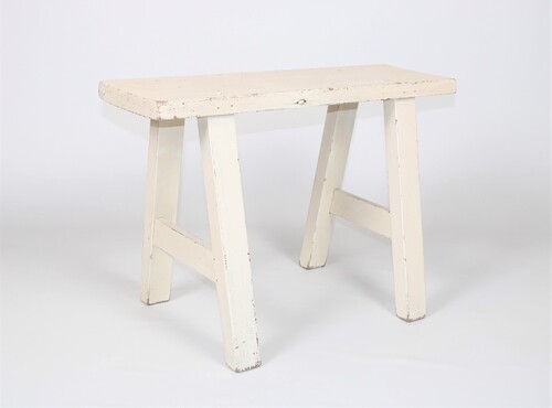 thumbnails bij product old white wooden bench