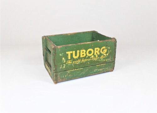 thumbnails bij product Old wooden beer crate Tuborg 