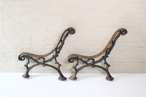 thumbnails bij product set of cast iron bench supports