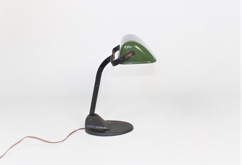thumbnails bij product Old desk lamp 