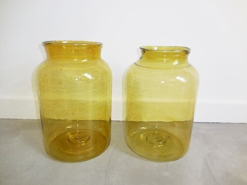 thumbnails bij product big yellow vases