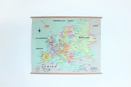 thumbnails bij product Old school map of Europe