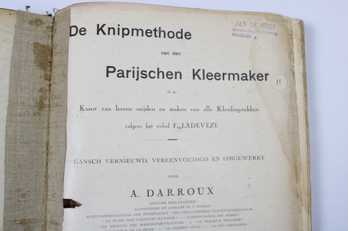 thumbnails bij product De Knipmethode Ladevèze van den Parijschen Kleermaker, 1915