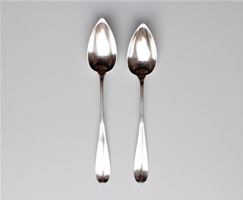 thumbnails bij product 2 large silver spoons, 19th c.