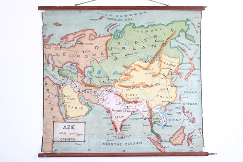 thumbnails bij product Old school map of Asia, from 30