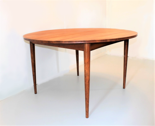 thumbnails bij product Vintage round extending dining table, 1960s