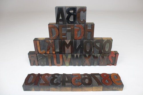 thumbnails bij product Art Deco alphabet letterpress blocks