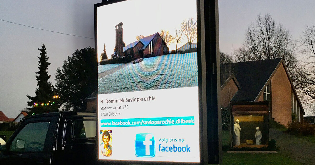 Nieuwjaarswensen fijne feestdagen bijzondere kerstwensen nieuwjaar llp dmp wensen kerstdagen jaarwisseling poonam logopedie anonymoousvictorz wij hounds bie dakwerken boomerang opticians Jouw kerstwens op groot scherm aan Saviokerk · Don Bosco Vlaanderen