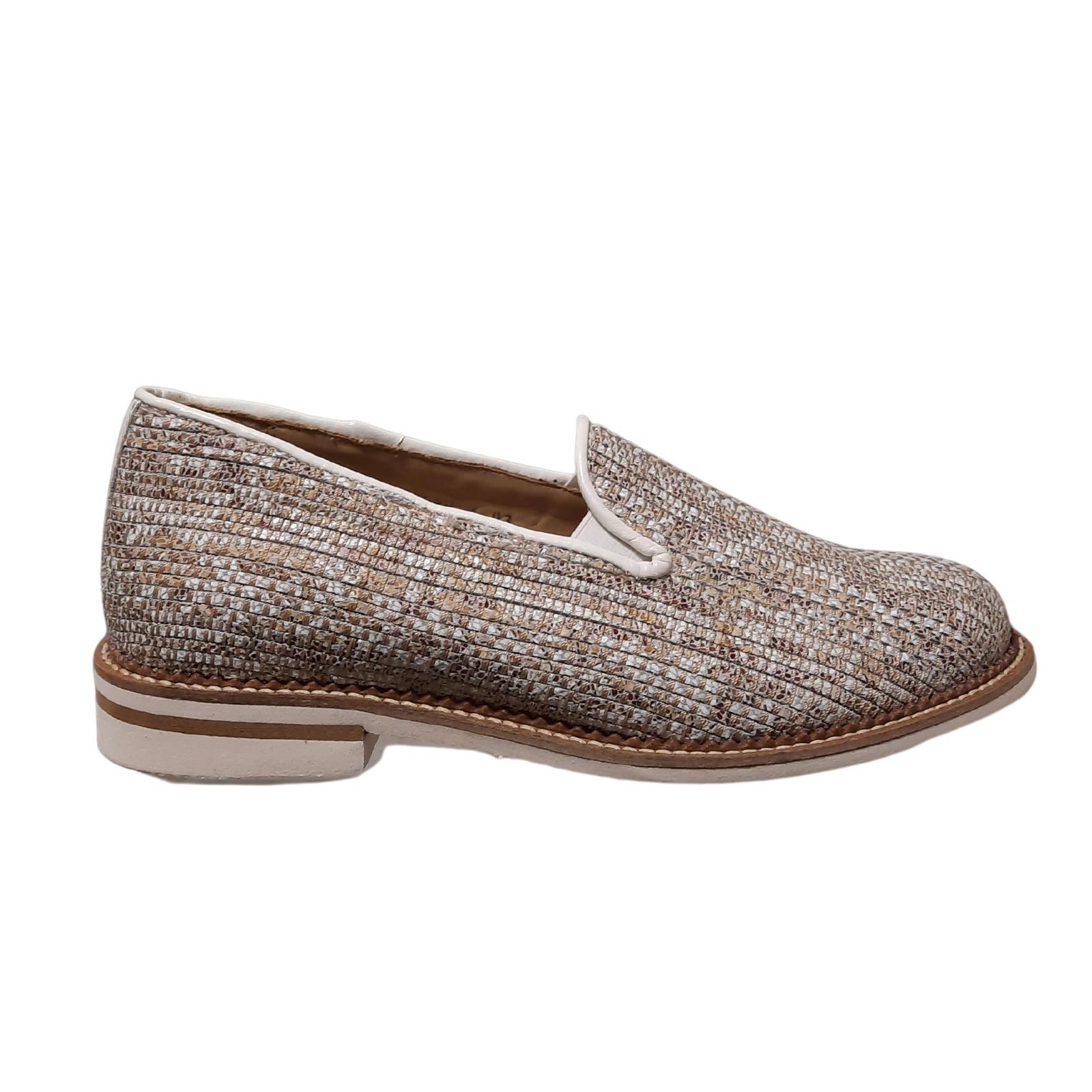 Slip-on beige H breedte • Passo Per Passo • Schoenen voor dames en heren •  Haacht