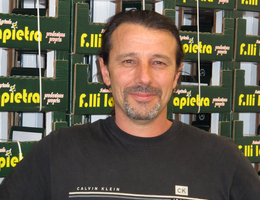Enzo Lapietra Bari, midden Italië Cherry-en camonetomaten, gewassturing, interview met Enzo Lapietra