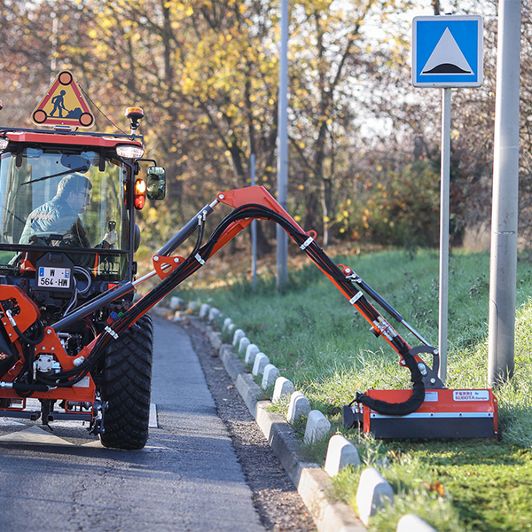 Kubota Werktuigen T320A+DELTA+TME80