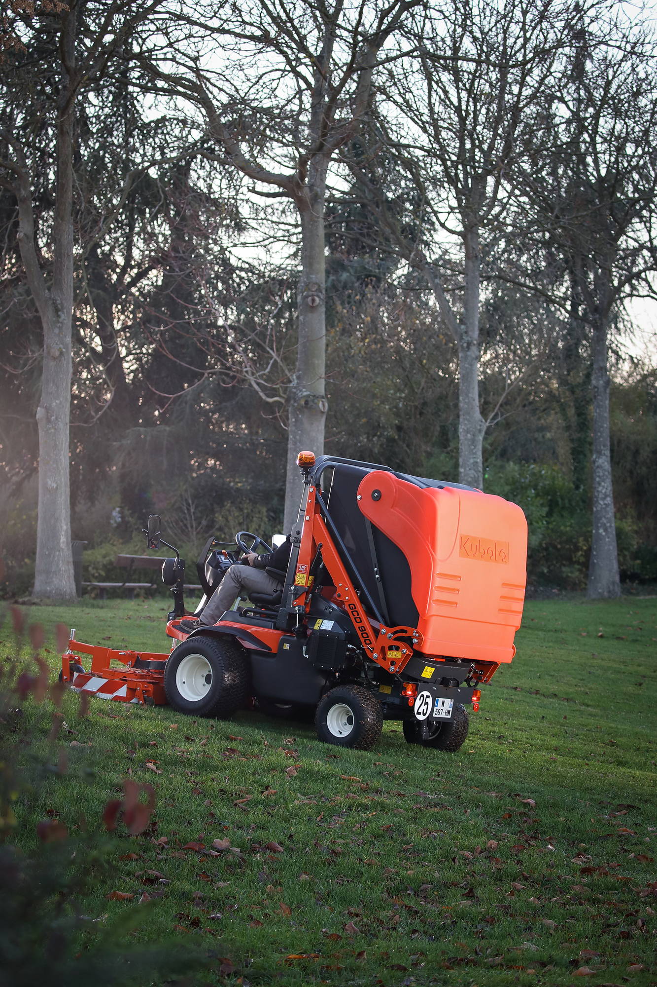 Opvangbak 900ltr, uitwerpkap 1,52m en hydr. Ventielen