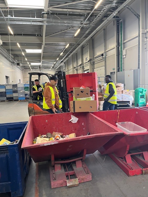How Kringwinkel ViTeS turns reuse into employment